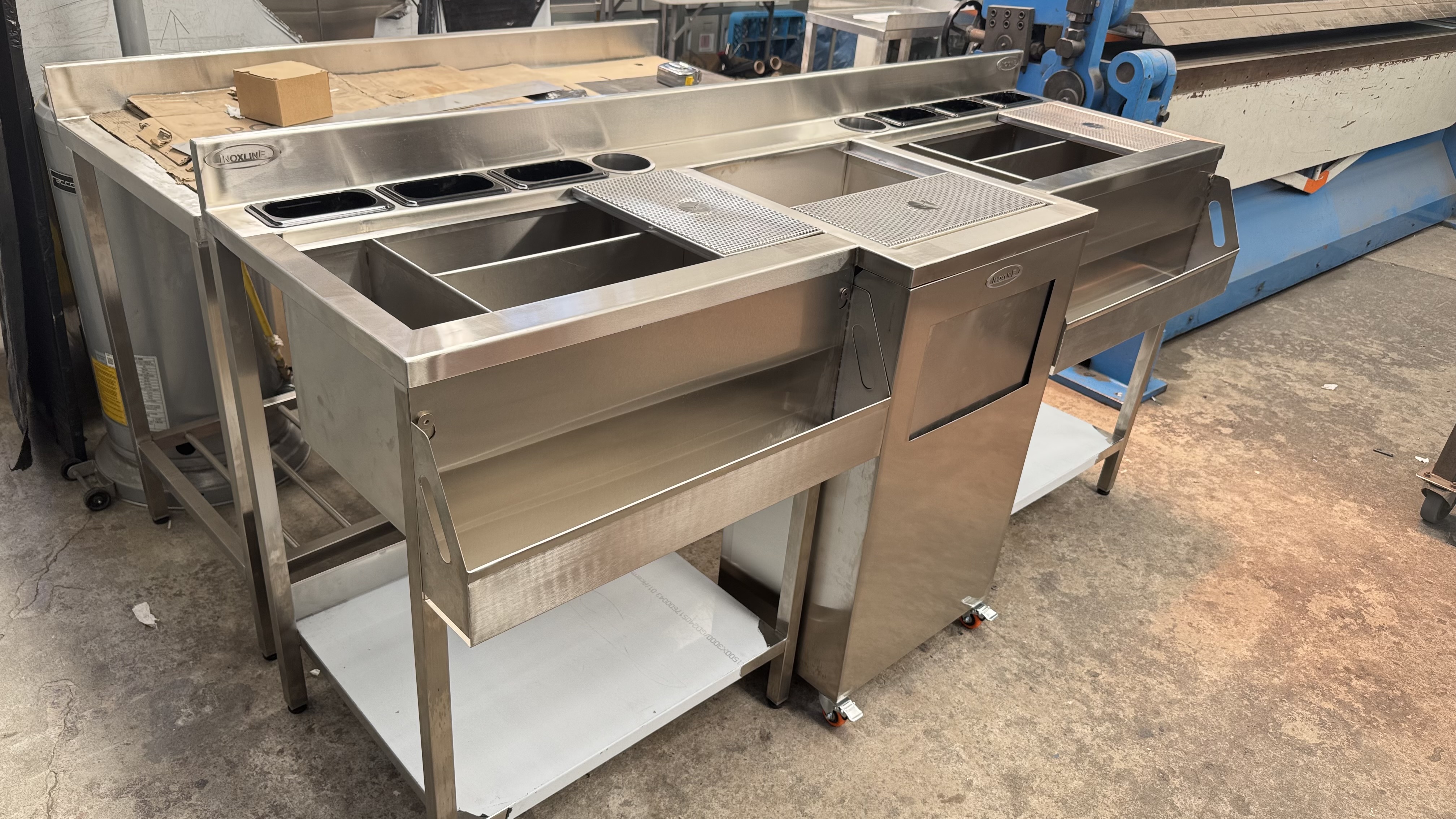 ESTACIÓN BAR DOBLE, A PEDIDO