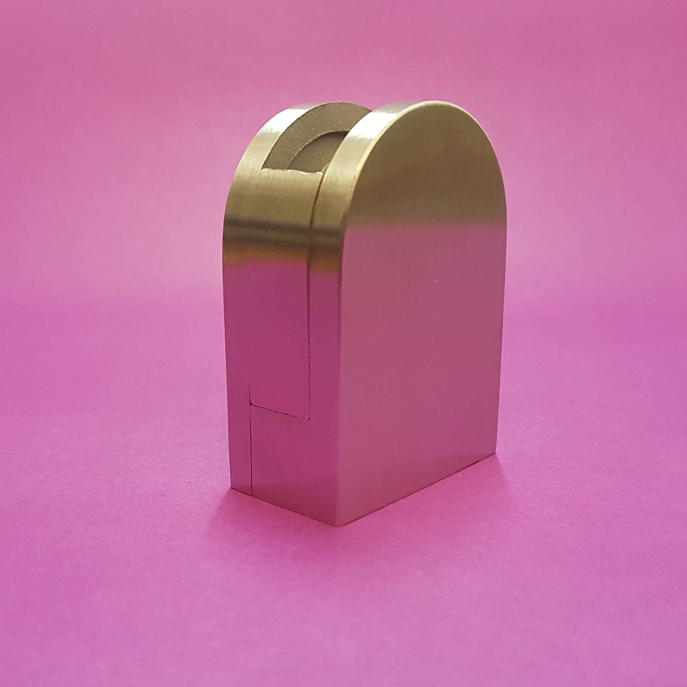 PINZA CRISTAL GRANDE CON TAPA