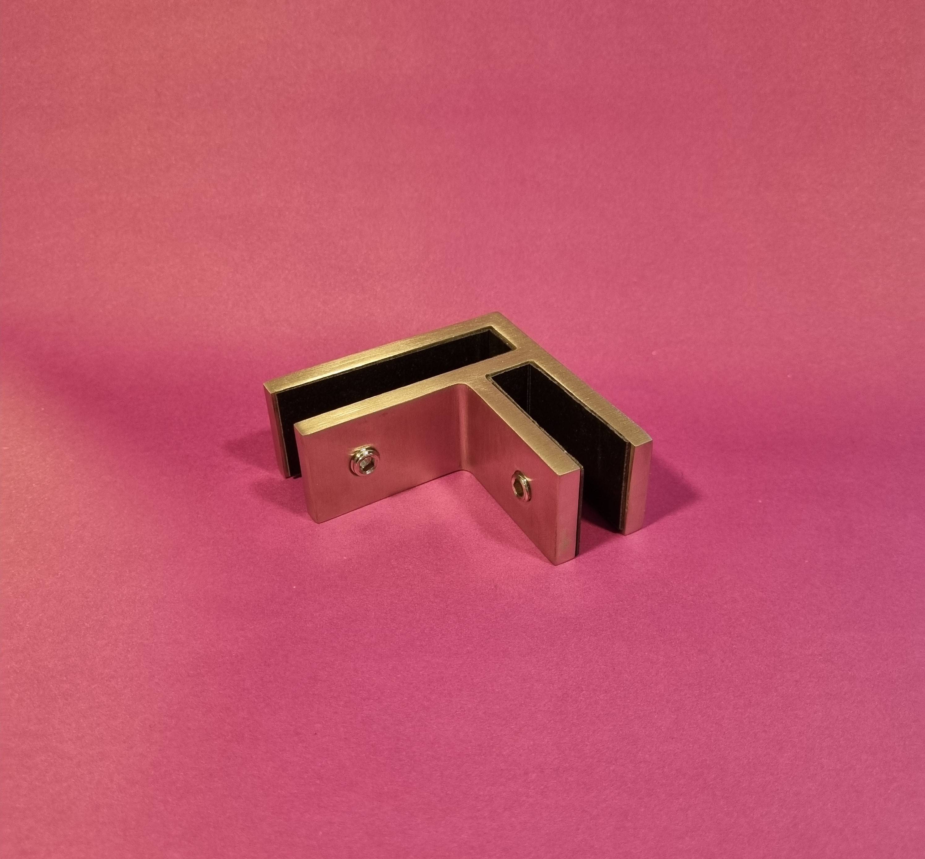 ALINEADOR PARA CRISTAL ESQUINAS A 90° 