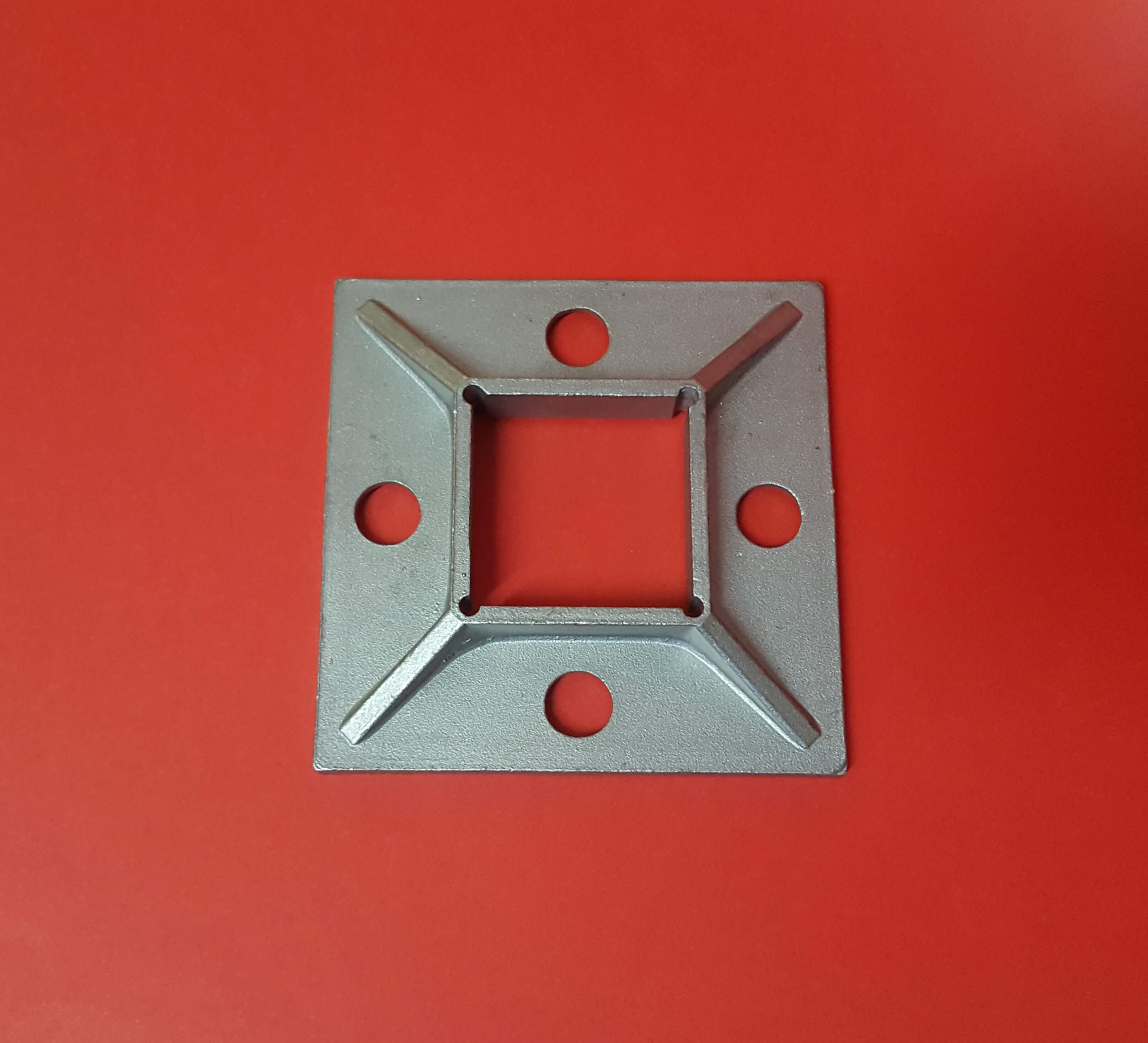 PLACA DE ANCLAJE CUADRADA 