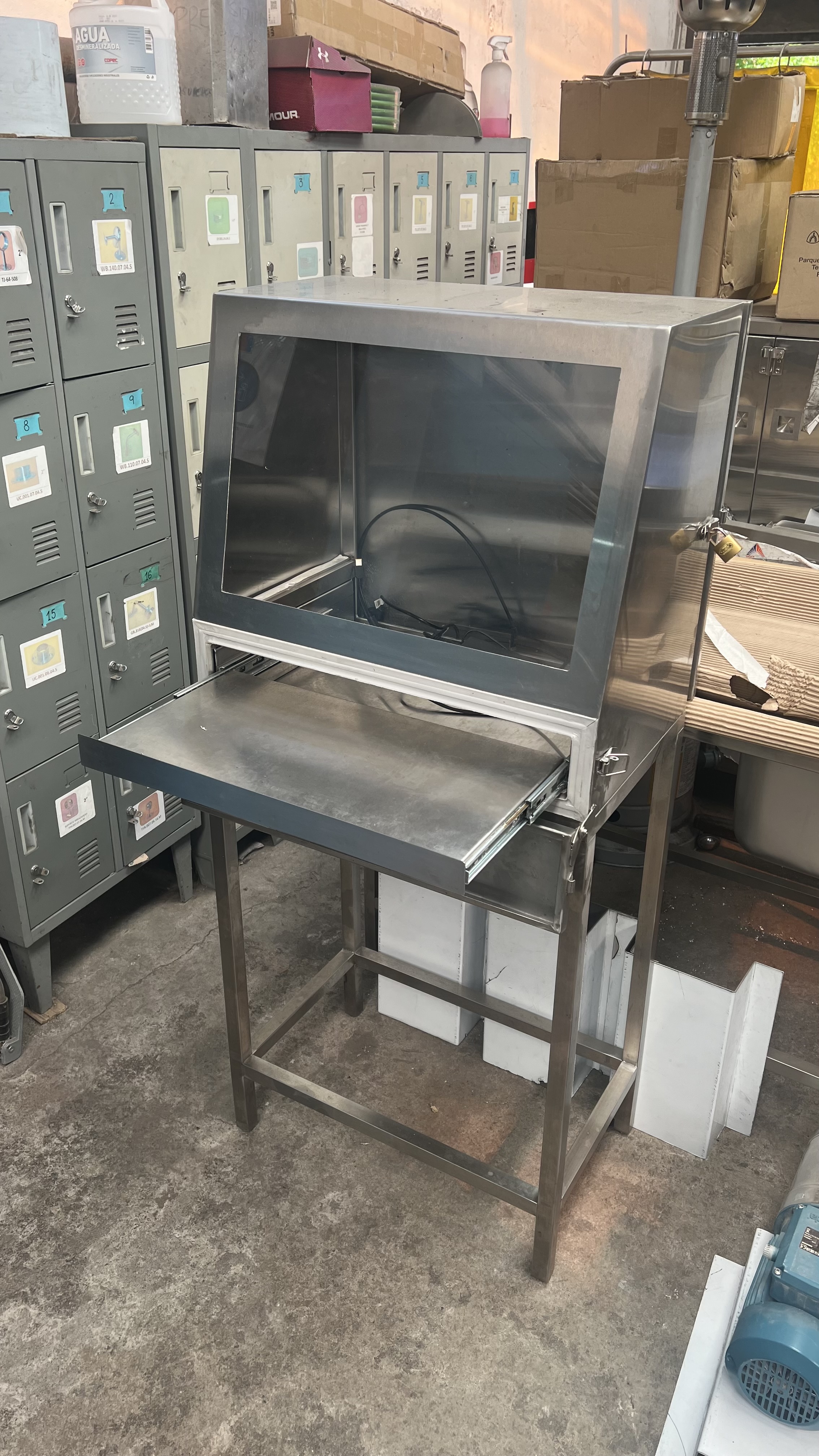 MESÓN ESPECIAL PESQUERAS